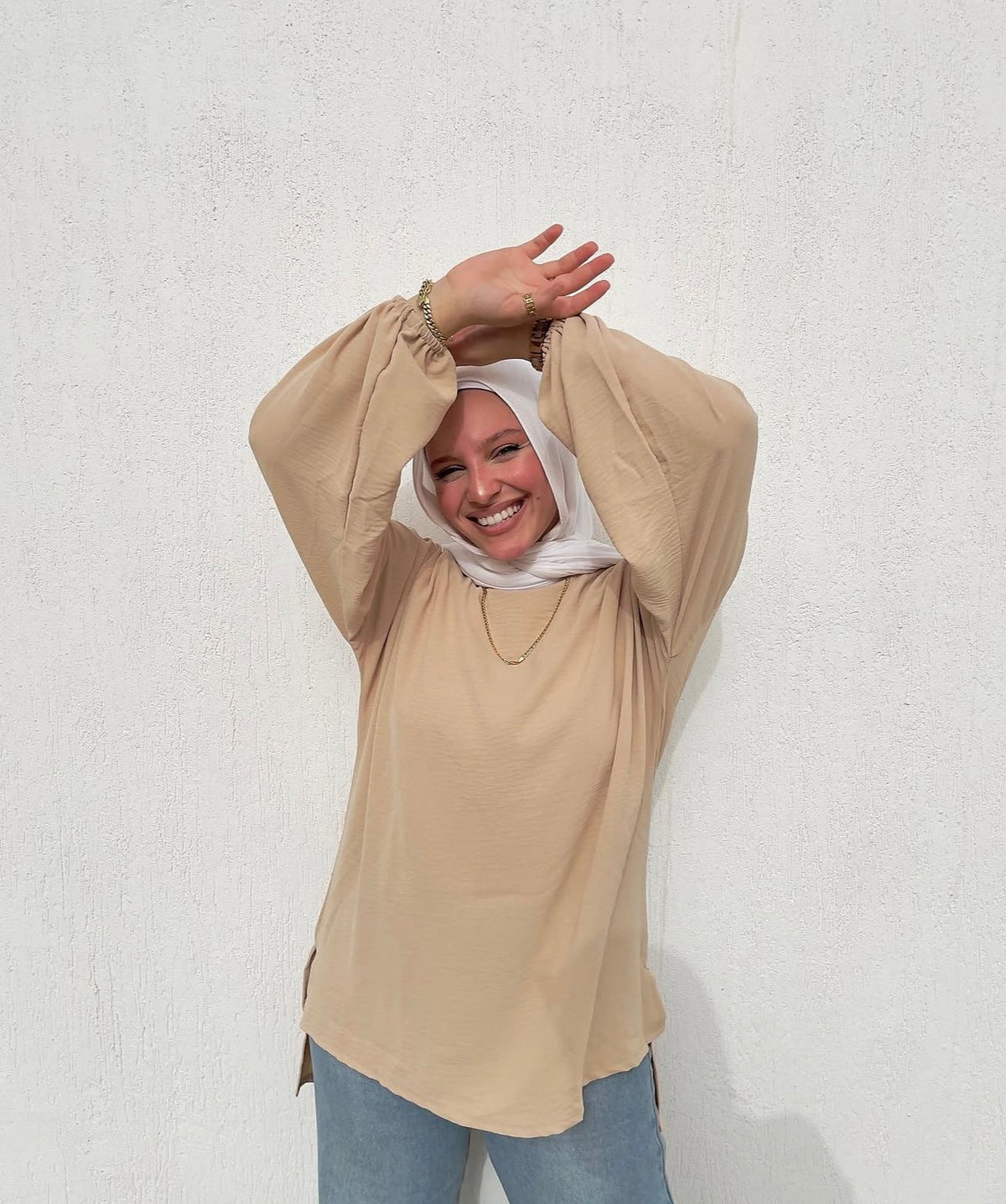 Everyday basic top in beige