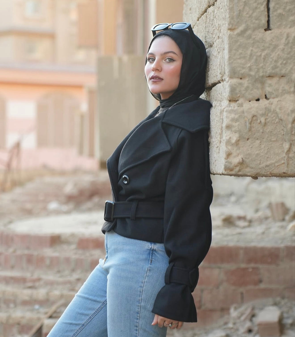 Black cropped jacket